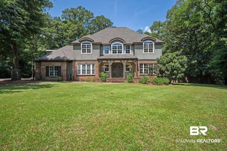 7371 Maureen Circle