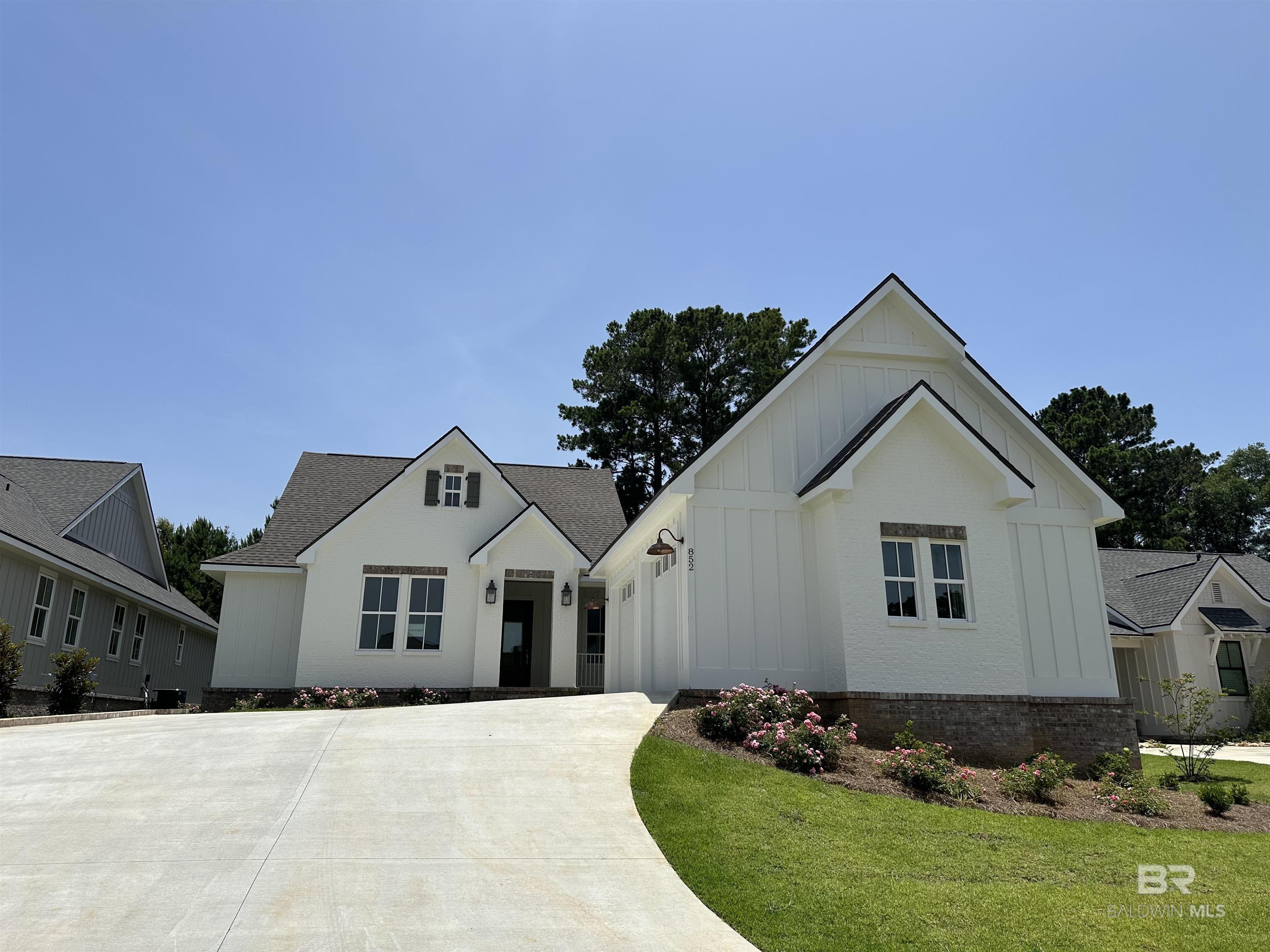 Image 1: Front Of Structure