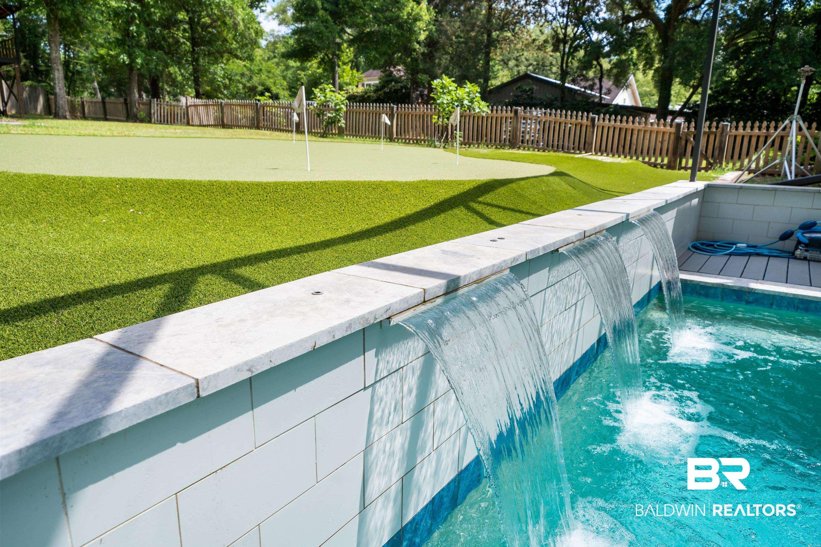 Image 4: Tranquil water feature