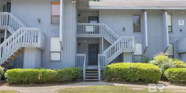 227 Golf Terrace