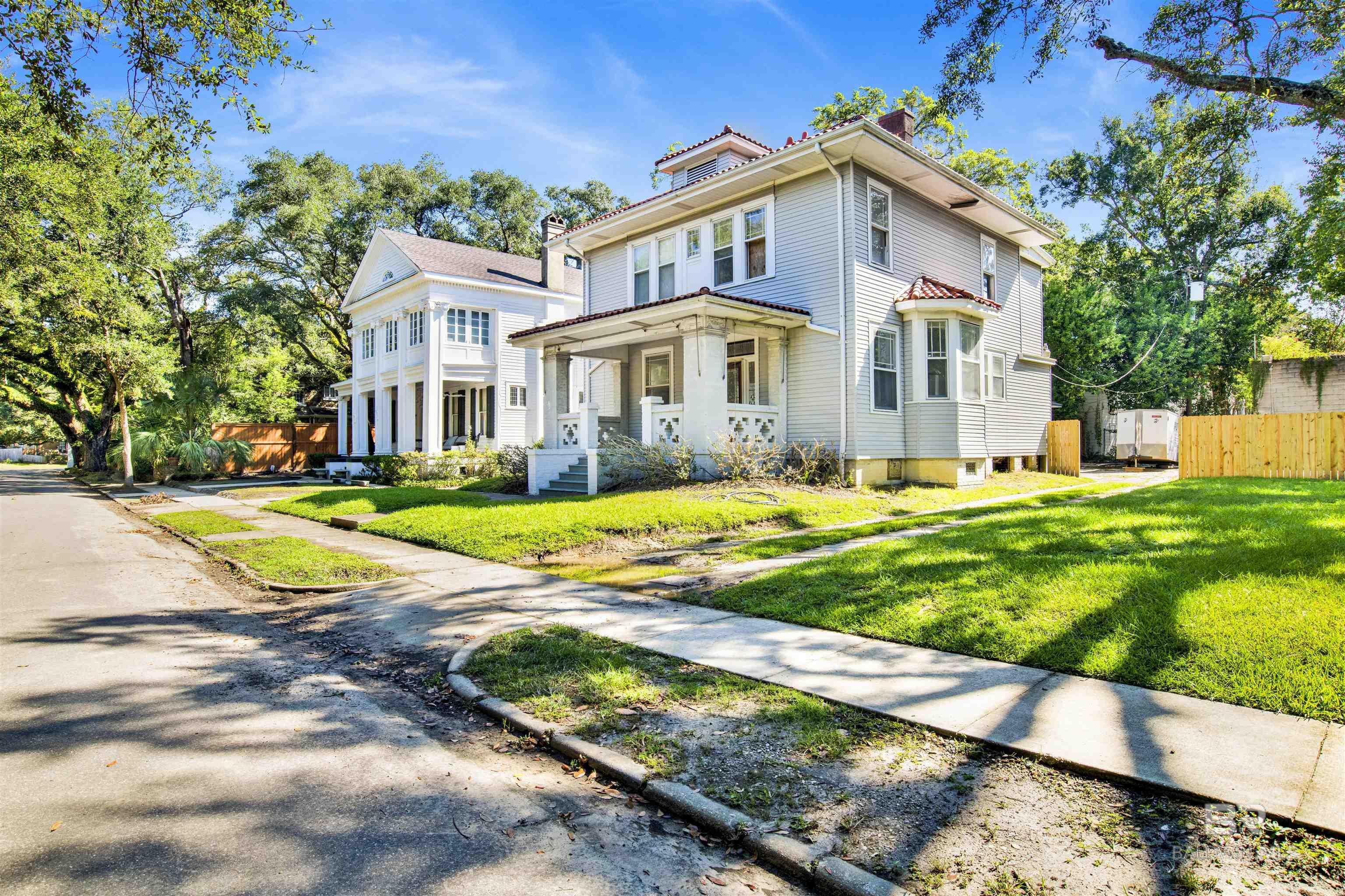 Image 1: Front Of Structure