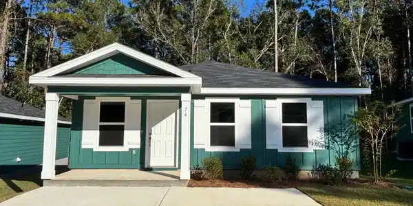 74 Summer Oaks Drive