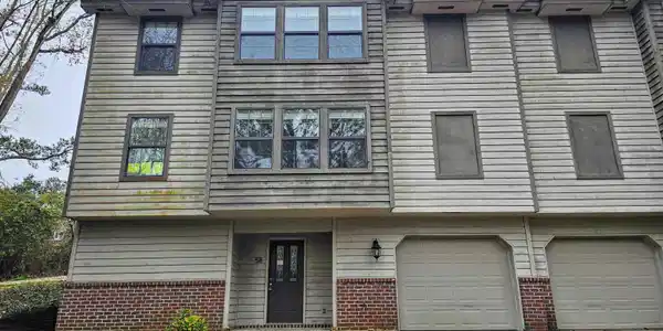 58 Lake Shore Drive