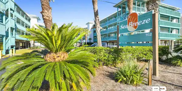 952 WEST BEACH Boulevard
