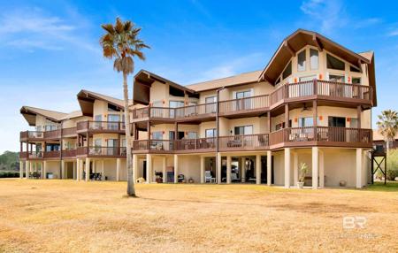 3788 Spinnaker Drive