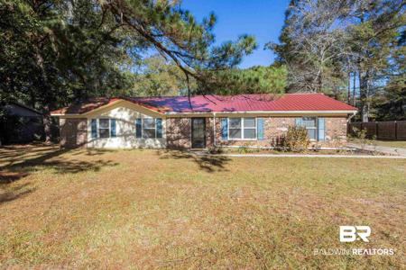1109 Caroline Avenue