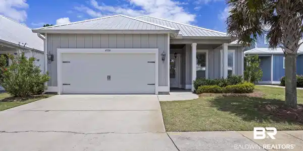 4950 E Cypress Loop