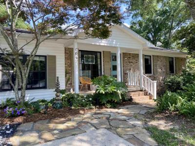 404 Circle Drive