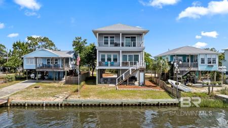 200 W 8th Avenue