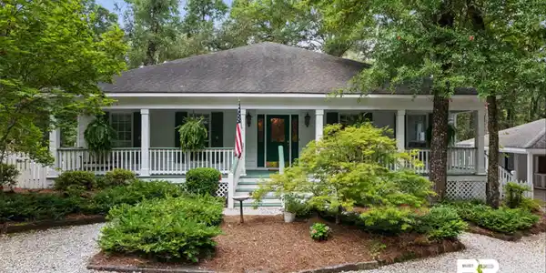 325 Grays Lane