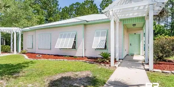 4260 Lindsey Lane