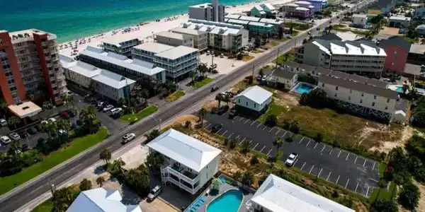 1118 W Beach Boulevard