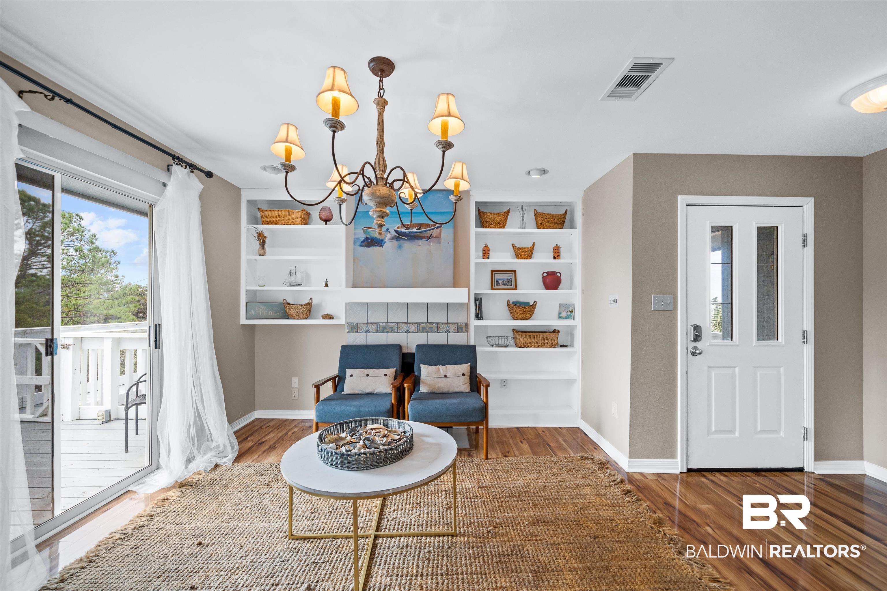 Image 2: Living area