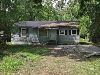 3066 Bay Crescent Drive