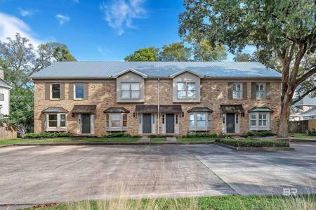 359 S Mobile Street