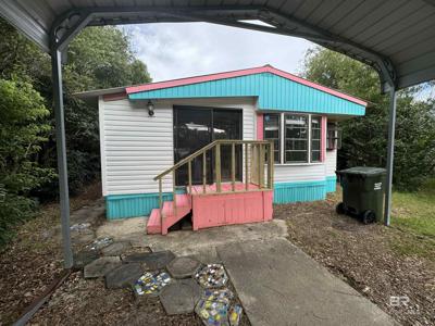 505 Elberta Circle