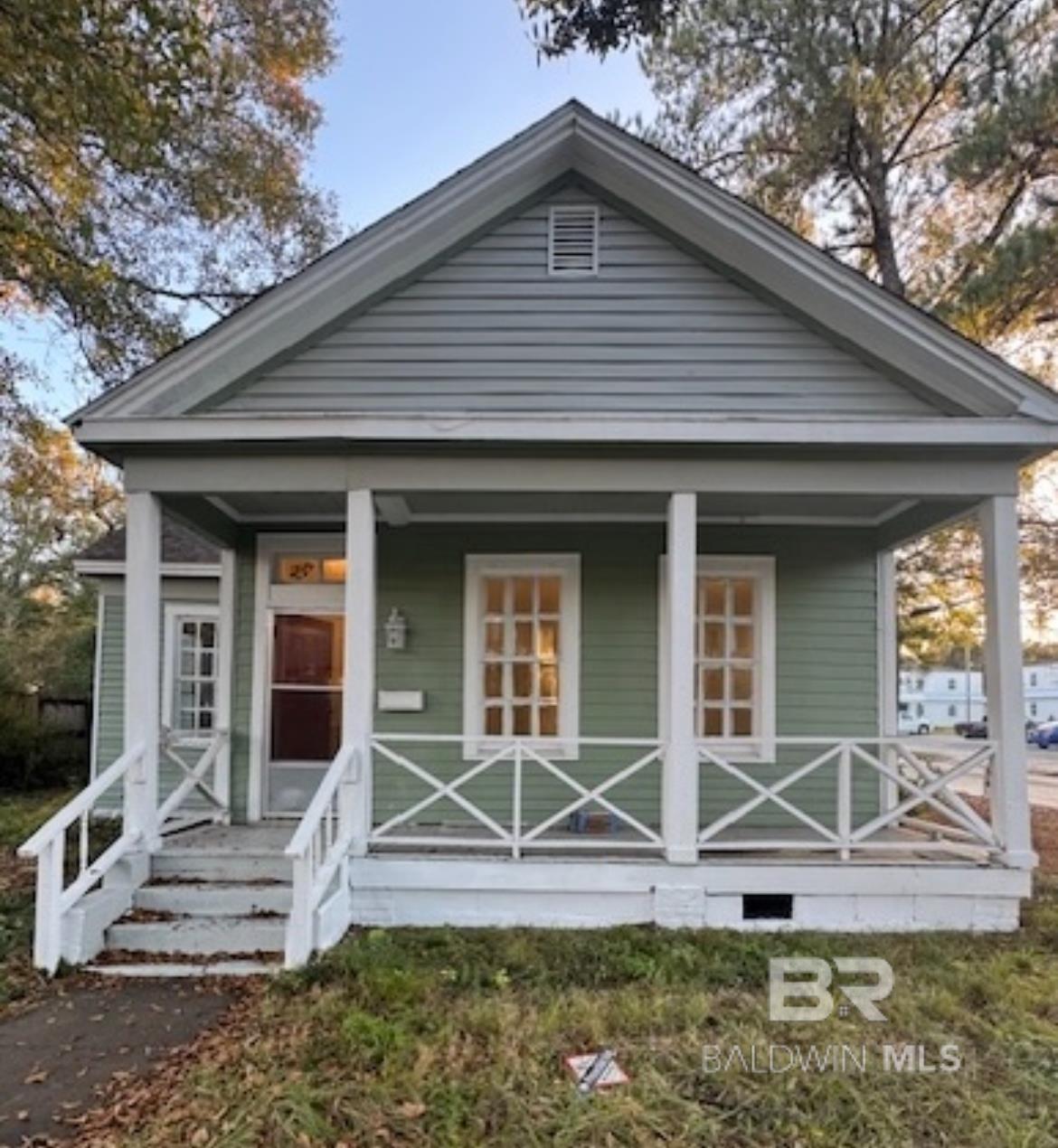 Image 1: Front Of Structure