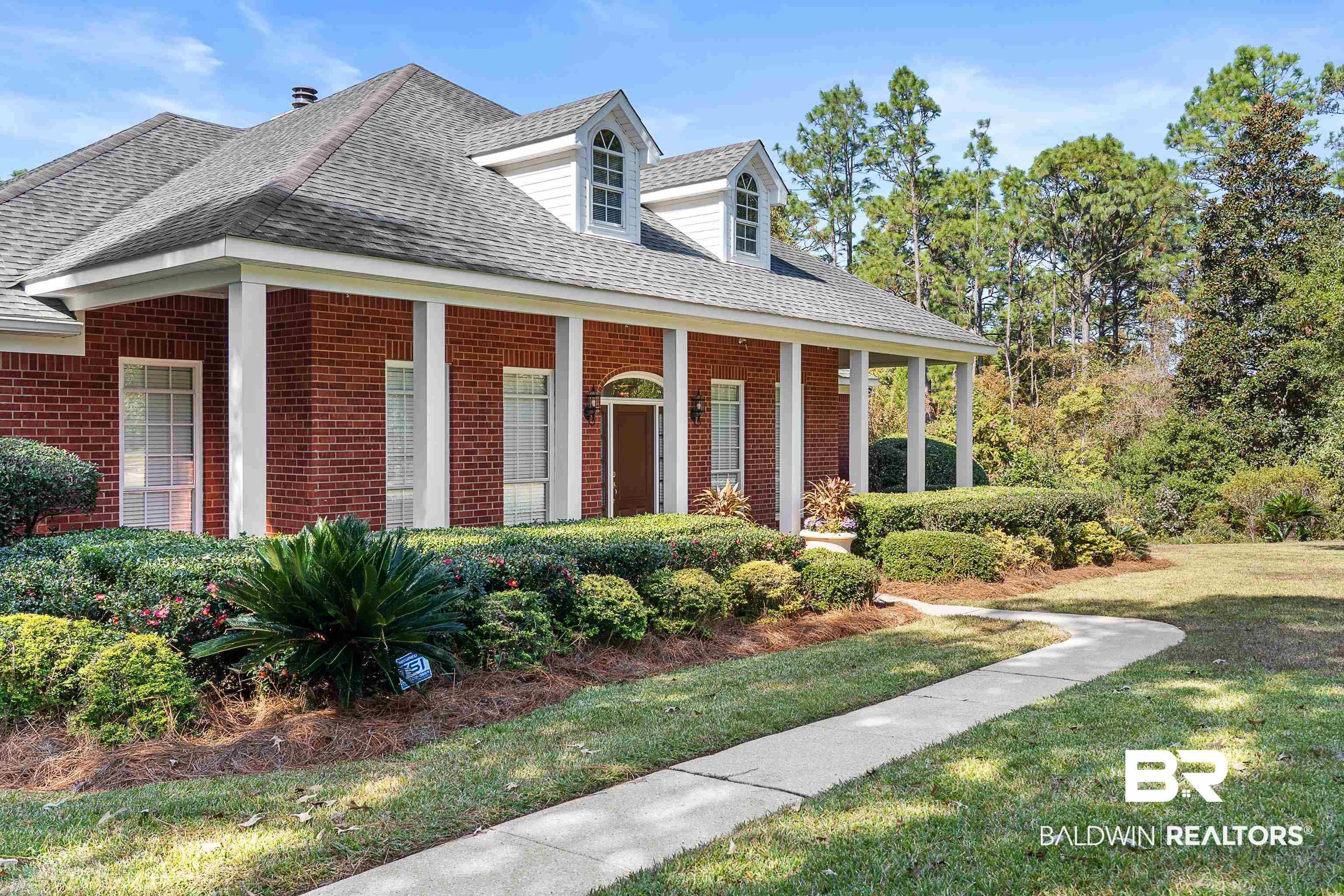 Image 3: Front Porch