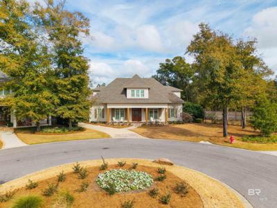 708 Manning Place
