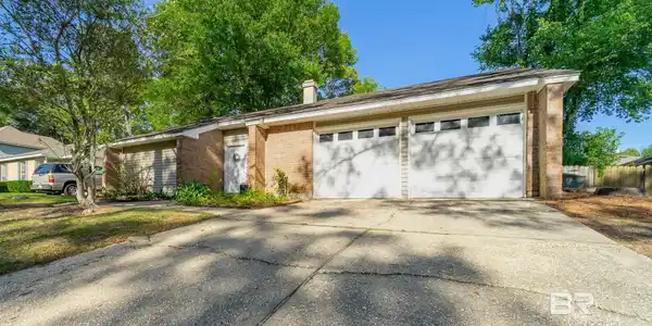 122 Eagle Drive