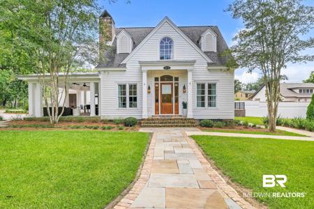 6818 Cedar Run