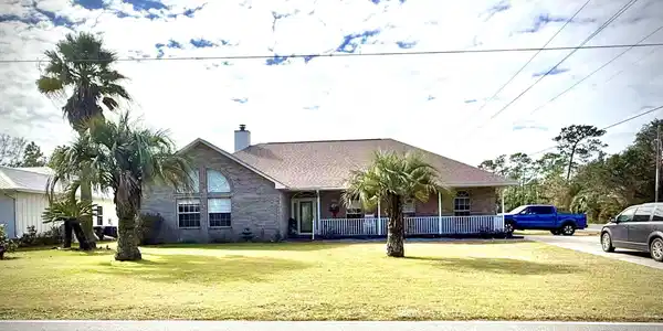9183 Plaza Bianco