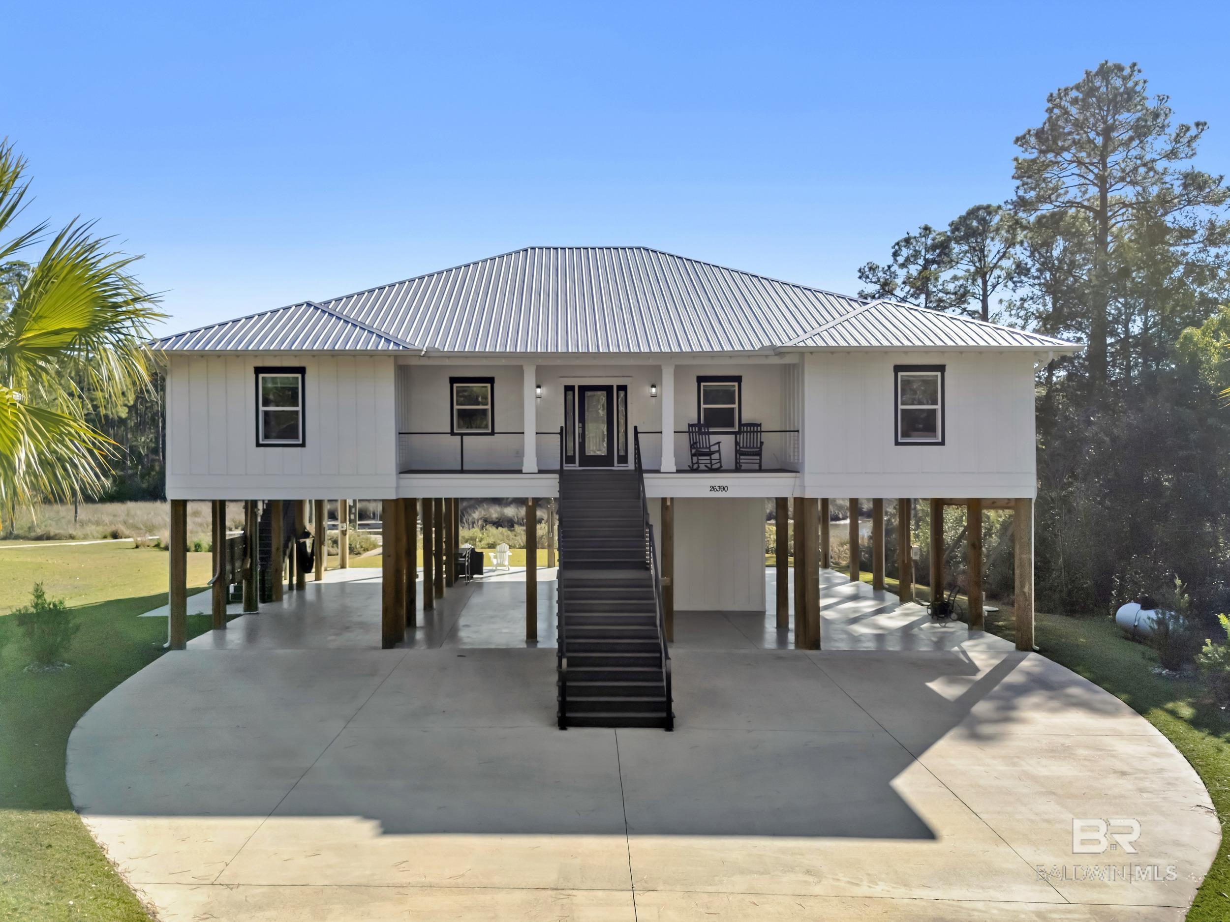 Image 1: Front Of Structure