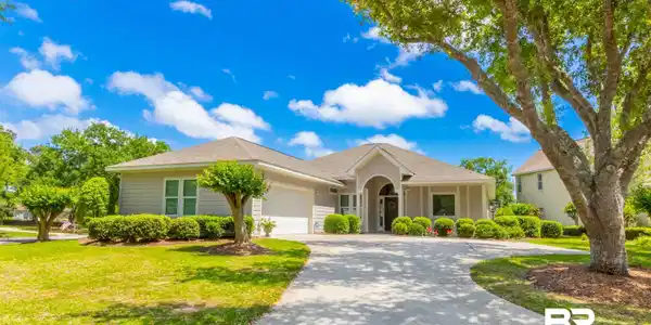 627 Pinehurst Drive