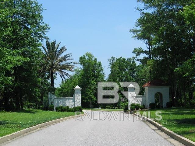 Image 2: Entrance to Neighborhood