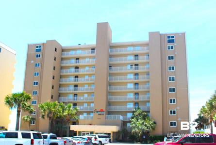 1007 WEST BEACH Boulevard