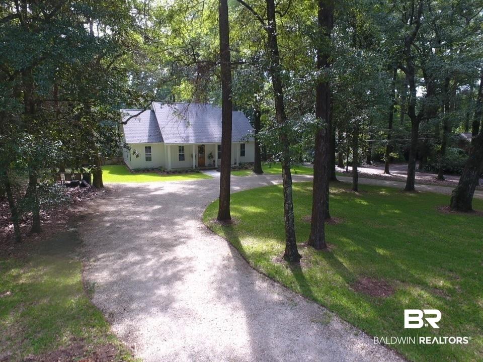 Image 3: Driveway