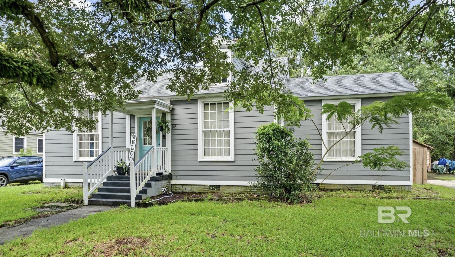 Image 2: Front Of Structure