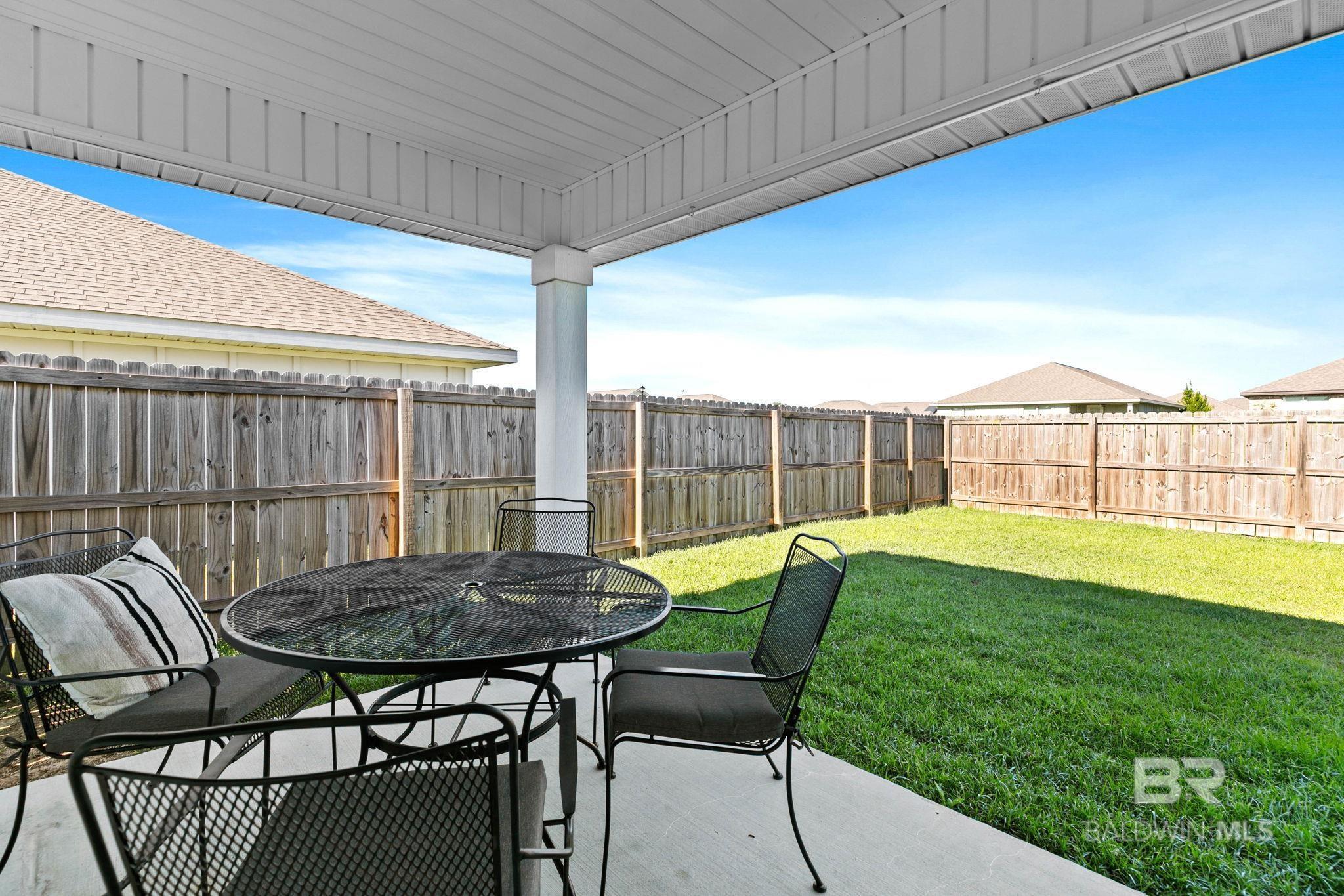 Image 3: Patio