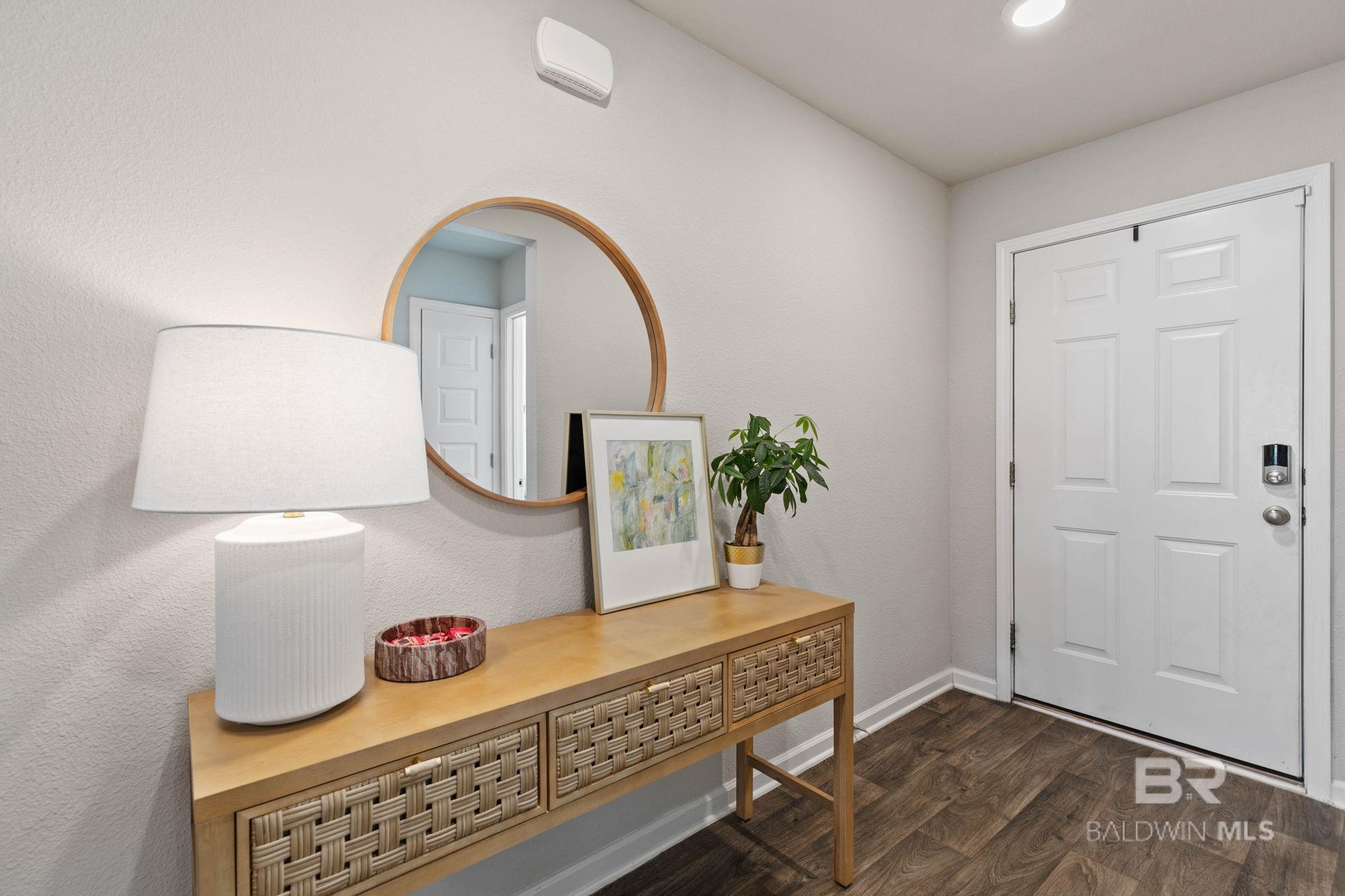 Image 4: Entrance Foyer