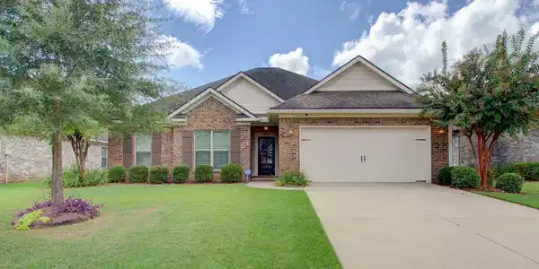 8625 Rosedown Lane