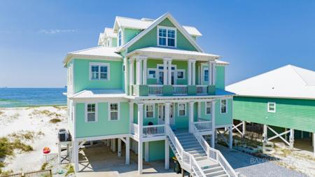 3896 Ponce De Leon Court