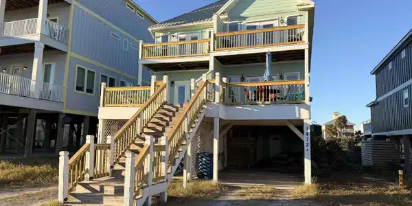 1412 W Beach Boulevard