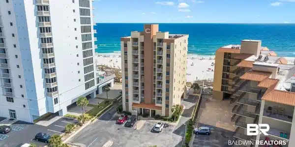 517 E Beach Boulevard