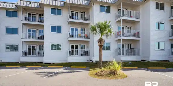 400 Plantation Road