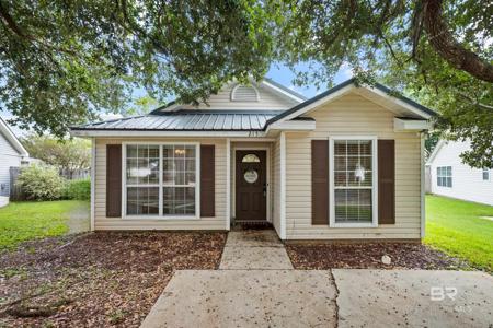 215 South Chase Court