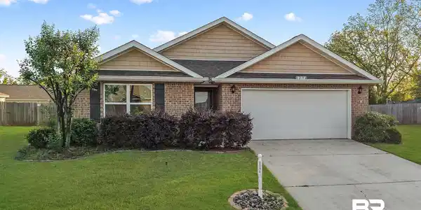 8294 Irwin Loop