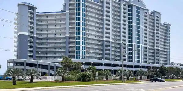 455 E Beach Boulevard