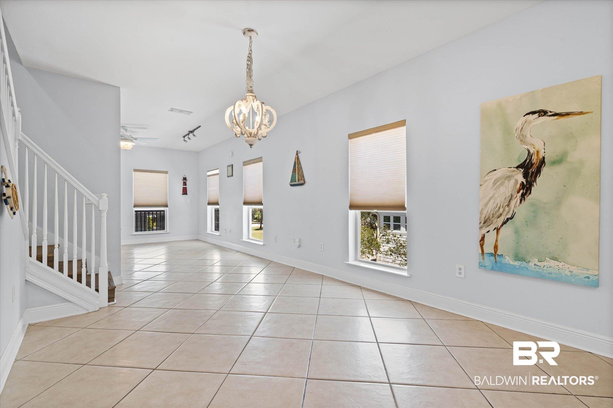 Image 2: Living Rm-Dining Rm
