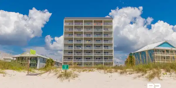 433 W Beach Boulevard