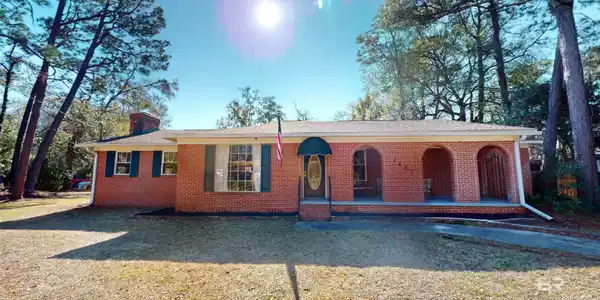 1471 Cedar Crescent Drive