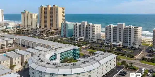 952 WEST BEACH Boulevard