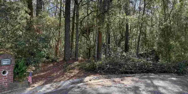 0 E Bay Bluff