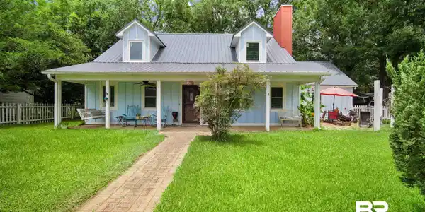 953 Diehl Avenue