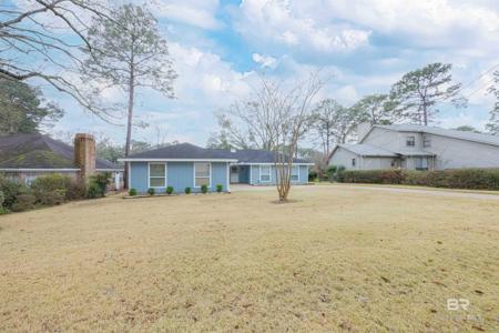 130 Rolling Hill Drive