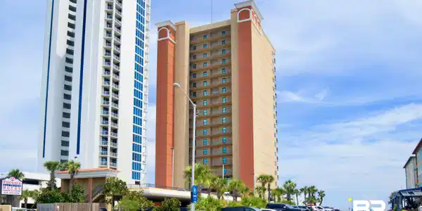 533 W Beach Boulevard
